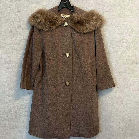 Vintage Gold Needle Brown Faux Fur Collar Coat Union Made - Picture 1 of 16